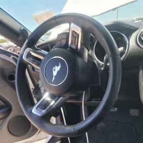 235.fd1i18 Ford 18 Mustang Steering Wheel
