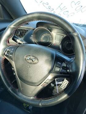 561002m7369p Hyundai 235.hy1g14 14 Genesis Steering Wheel Oem