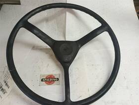 235.ihhc04 International 2004 9200 Steering Wheel 10996219