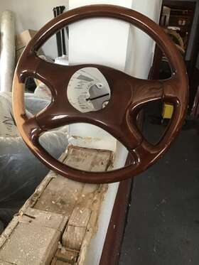 3289845 Kenworth 2071820 Replaces T2000 2007 Steering Wheel