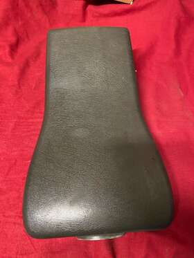 S22-1138-100 Kenworth Lower Steering Column Bezel S221138100 P478128