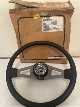 12qc513am Mack 25625259 Genuine Steering Wheel 18 Inch New Oem