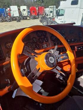3601007 Peterbilt 2352490 Replaces 387 2007 Steering Wheel