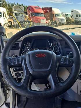 3605395 Peterbilt 2356280 Replaces 579 2019 Steering Wheel