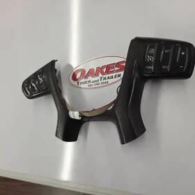 34125530 Peterbilt 2018 579 Steering Wheel Trim With Switches-