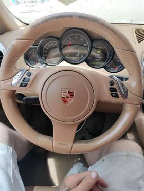 235.po1412 Porsche 12 Cayenne Steering Wheel