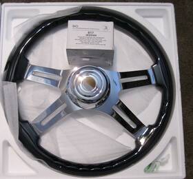 Steering Creations 202506 18 Inch Black 4 Spoke Chrome Wheel Finger Grips Kenworth