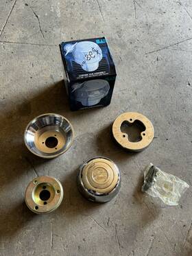 88212 United Pacific Up Steering Wheel Hub/horn Assembly For Freightliner 1989 - 2006