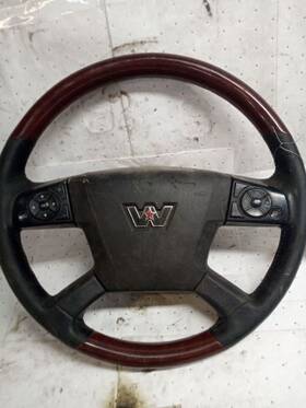 235.wehc18 Western Star 2018 5700xe Steering Wheel With Controls