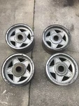 Ferrari Daytona 365 GTB/4 GTS/4 Set Of Wheels. Fixed Price $1000.00.