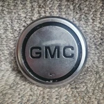 Gmc Part # 15601584 1979-1991 Medium Duty Truck Wheel Horn Button Cap. Fixed Price $30.00.