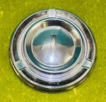 1961 Oldsmobile Hubcap 10.5" Dog Dish Center 1960 1962 (1). Fixed Price $30.00.