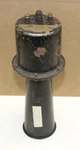 Horn, 12 Volt Schwarze. Fixed Price $100.00.