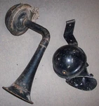 Vintage Antique Car Truck Sparton Autolite Hi Horns For Parts Only Untested. Fixed Price $45.00.